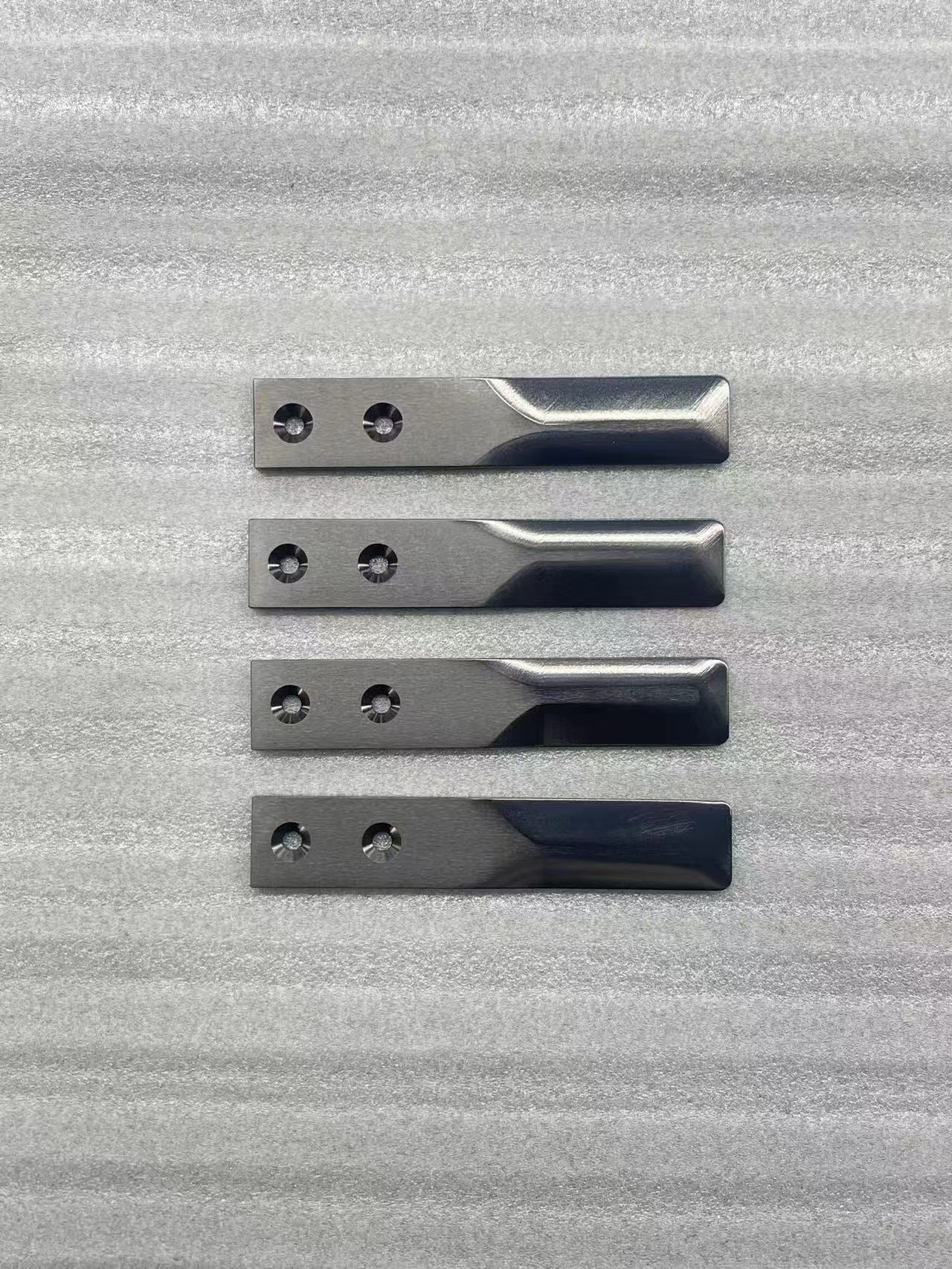 1742956858994838.jpg CrALTiN.jpg